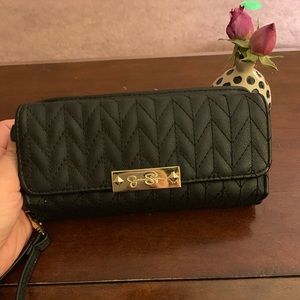 Jessica Simpson wallet/wristlet